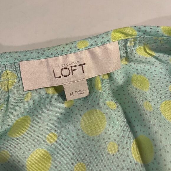 Loft green/yellow polka dot peasant blouse - M - 🙂3/$15 - Picture 6 of 8